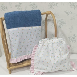 Toalla con mochila bailarinas